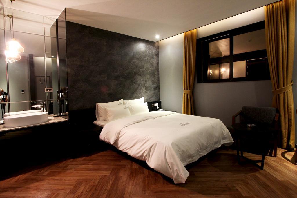 Hotel Londoner Gimhae Esterno foto