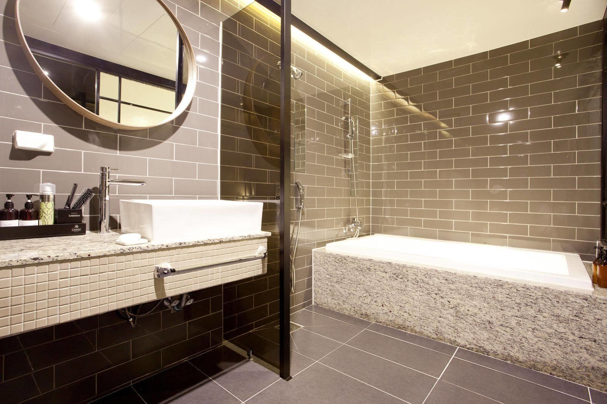 Hotel Londoner Gimhae Esterno foto